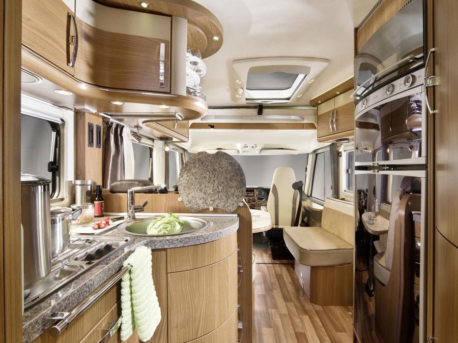 Интерьер Hymer B779 XL 2009 года  (фото 5 из 16)